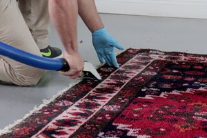 How Rugs Cleaning Differs by Material and Fabric Type